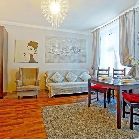 Apartament Kameralny Przy Ulicy Dlugiej Gdansk Exterior photo